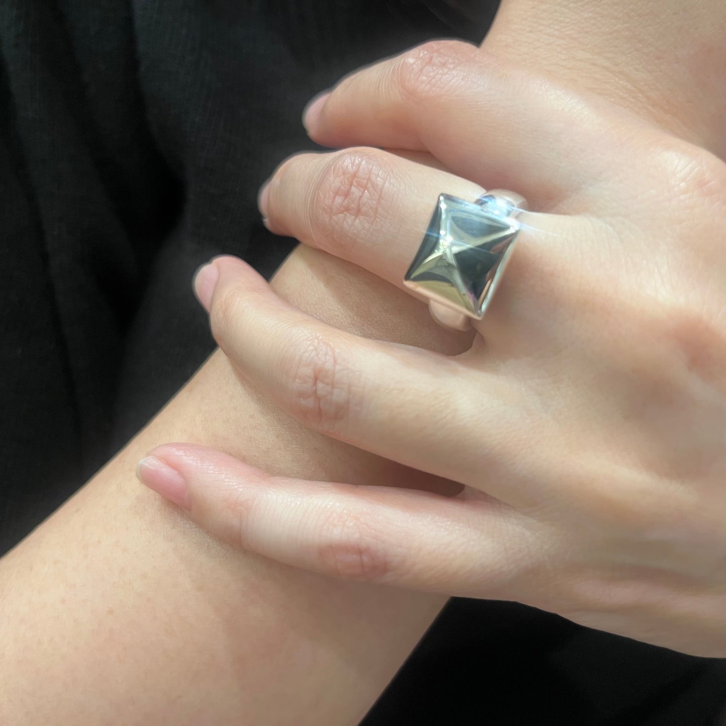 City Pyramid Ring