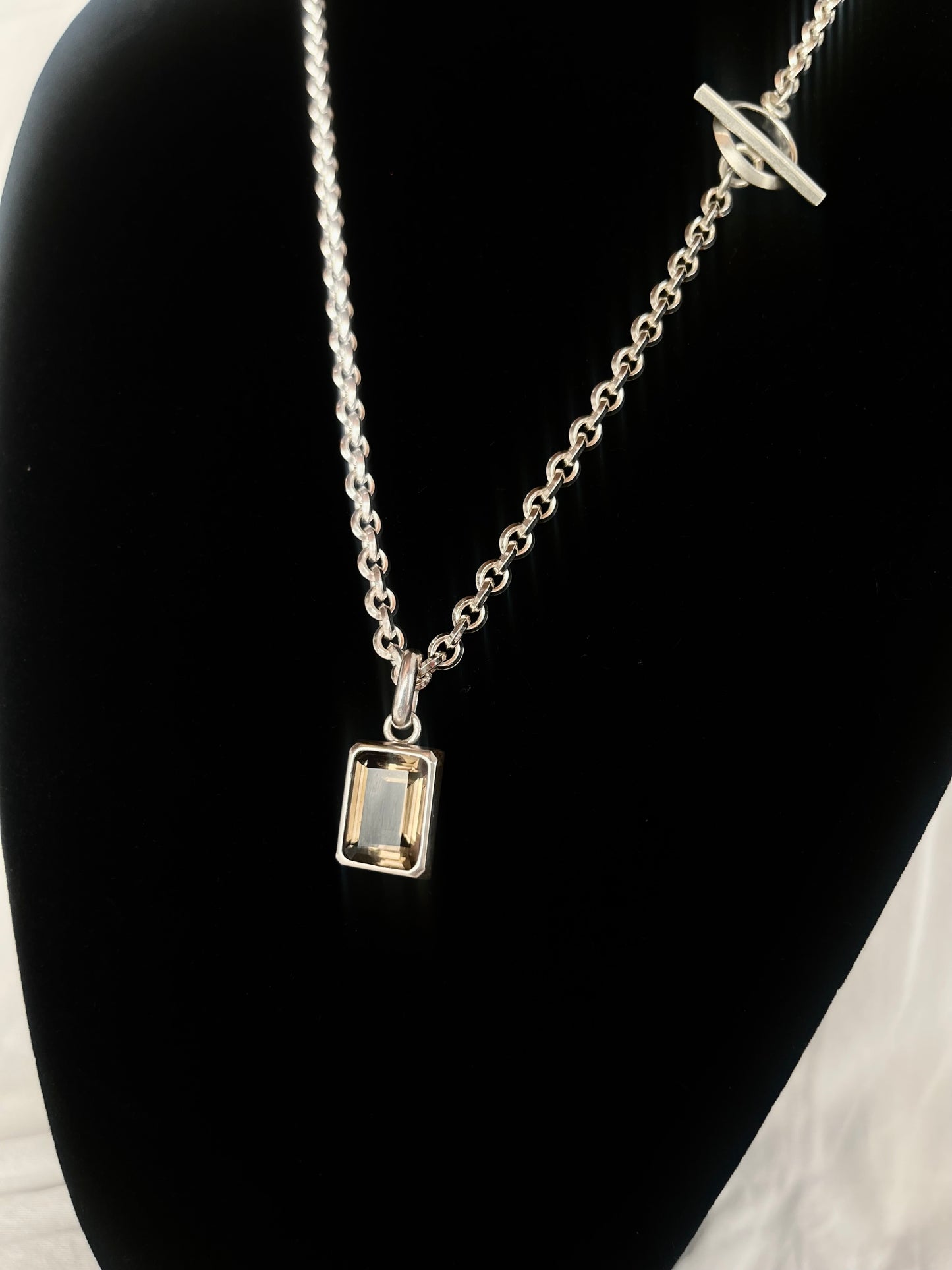 Pénombre Necklace