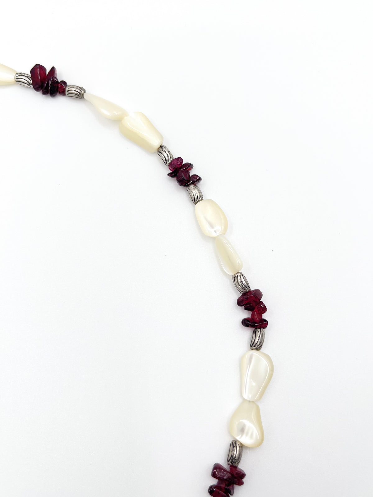 NOCTURNE NECKLACE
