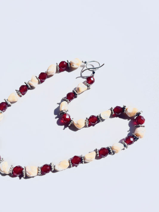 RED NOCTURNE NECKLACE