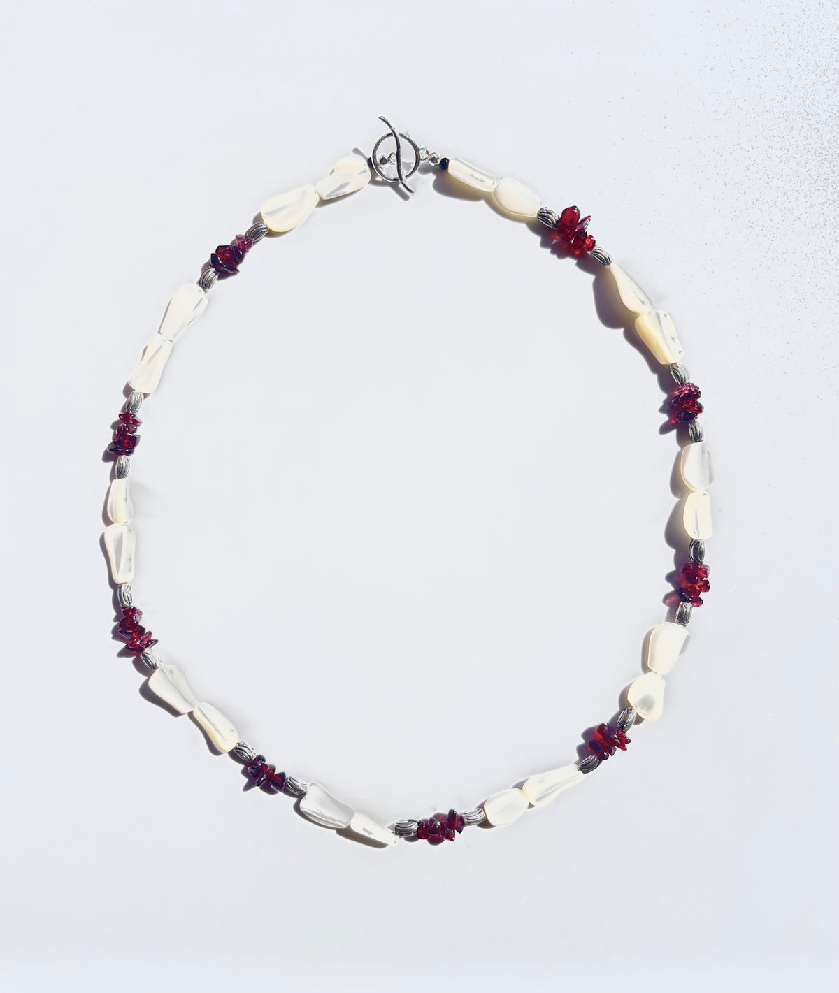 NOCTURNE NECKLACE