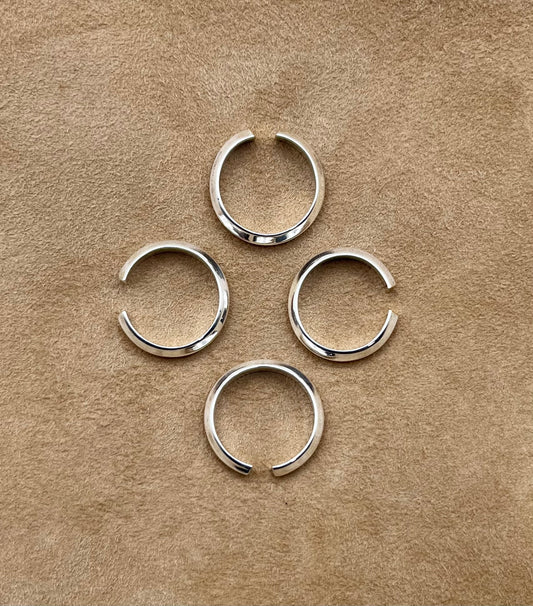 Triquetra Ring