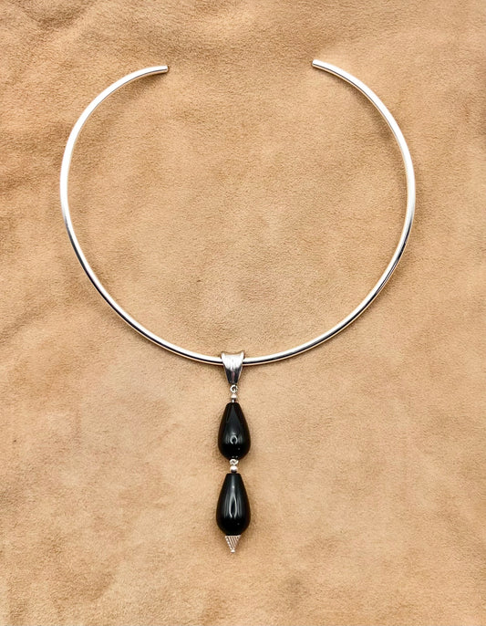 SILLAGE CHOKER